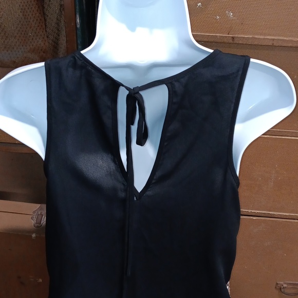 PAISLEY AND IVY SEQUIN top.  #5354 - Picture 6 of 7